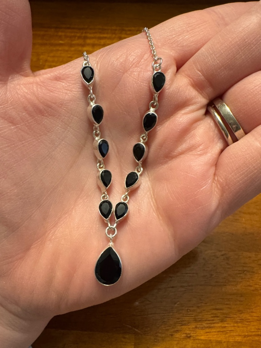 ☀️SALE!!☀️ Silver Onyx Necklace